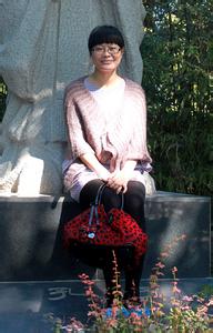 歌唱家孙媛媛是哪里人 〖林木〗孙 露《歌唱寂寞（32首）》