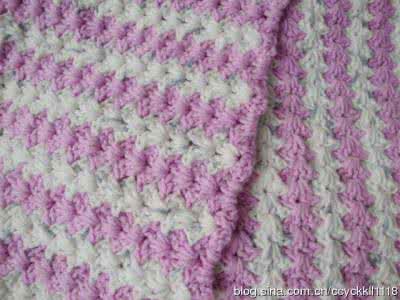 毛线钩编双色毯子 【家居钩编】两色线钩毯子