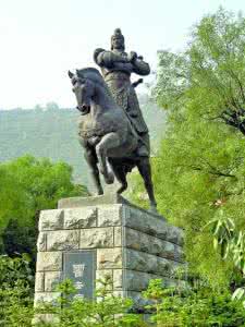 冠军火花塞型号的含义 “冠军”最早的含义是“列于诸军之首”