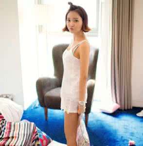 柳梦若的丝袜美腿妈妈 简单轻巧美腿操 瘦腿不在是梦