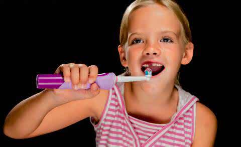 如何预防牙齿黄 小孩怎么预防牙齿黄