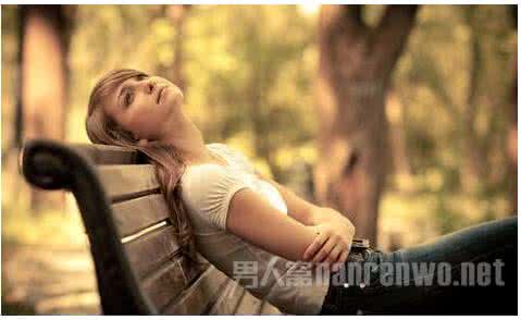 女人吃醋的表现 女人经典吃醋表现_经典女人