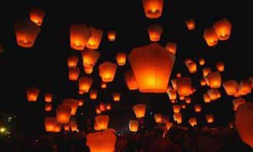 放孔明灯作文 那最闪最亮的孔明灯作文500字