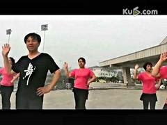 广场舞给我几秒钟 广场舞教学 情歌风舞蹈给我几秒钟教学