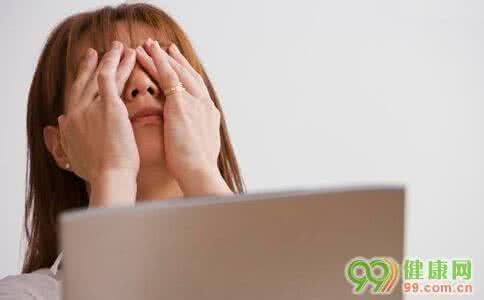缓解眼睛干涩的眼药水 缓解眼睛干涩的10个妙招