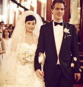 杨坚和李渊是什么关系 一个嫁到北周，一个生了李渊，一个嫁给杨坚，他是史上最牛老丈人