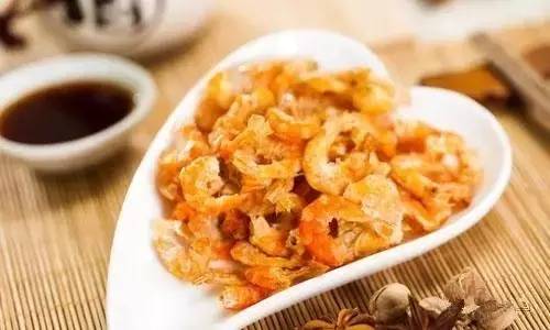 夏天快手菜 夏天就要面扫光——快手炒面