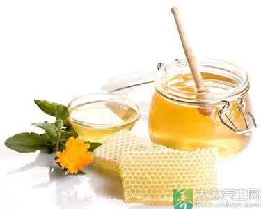 自制蜂蜜牛奶蛋清面膜 自制鸡蛋清蜂蜜面膜