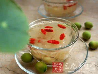 银耳的功效与作用 银耳的功效与作用 银耳的8大作用