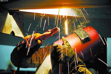 电焊灼伤眼睛速效偏方 电焊伤眼的应急偏方*