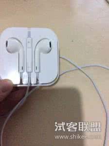 5s耳机怎么用 iPhone5s耳机怎么用