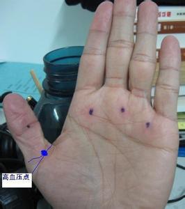 耳背沟降压视频 身体有两个降压阀:耳背沟与涌泉穴