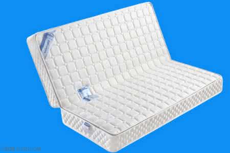 床垫折叠好还是一体好 折叠床垫好不好