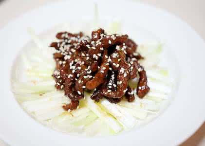 浓郁的酱香味怎么调制 酱香浓郁的京味家常菜——京酱肉丝