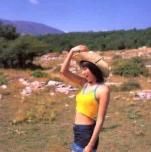 女生运动减肥计划表 夏天适合美女们减肥的运动