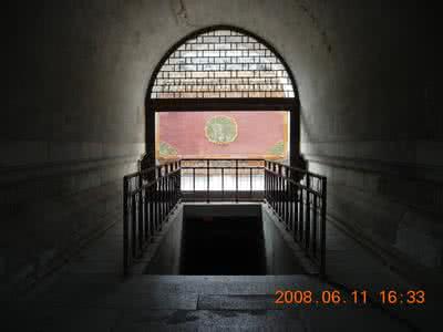 崇陵地宫 光绪 遗体 揭秘：光绪崇陵地宫的观世音菩萨长胡子之谜