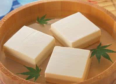 吃豆腐的好处 吃豆腐的好处 10种豆腐食疗方治疗不同疾病