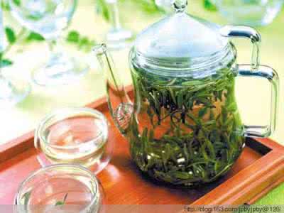 碧螺春茶功效与作用 碧螺春茶功效与作用 碧螺春的功效与作用-碧螺春的泡法