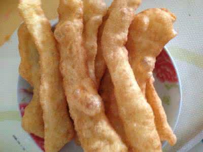 剩下的油条家常做法 剩下的油条家常做法 油条剩下的面还能用吗?