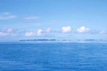 大海为什么是蓝色 为什么大海是蓝色的?什么原因造成的?