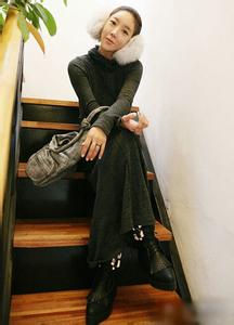 皮带扣 短靴 个性皮带扣短靴 欧美街拍女王气场搭
