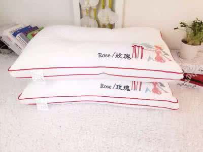 枕头芯是多少尺寸 成人枕头一般尺寸 枕头尺寸 枕头尺寸一般是多少