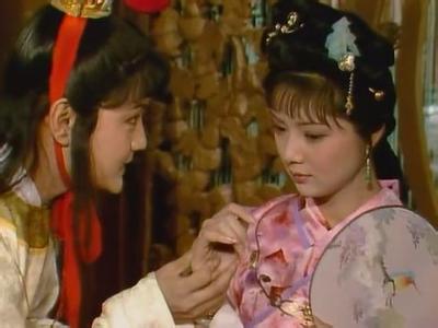 贾宝玉林黛玉薛宝钗 贾宝玉竟是如此在乎薛宝钗，林黛玉怎么想