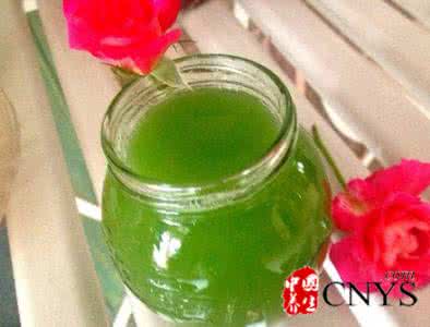 苦瓜榨汁减肥法 苦瓜减肥法有效 苦瓜汁减肥有效吗?怎么吃苦瓜才减肥?