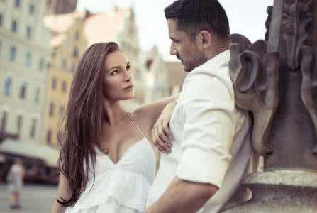 不善交际的男人能要吗 男人与女人的交际