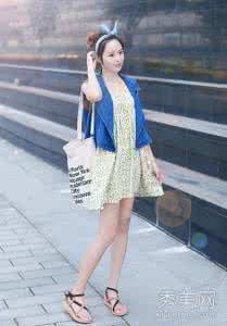 女式裙裤 2012女式凉鞋图片穿裙配裤都好看