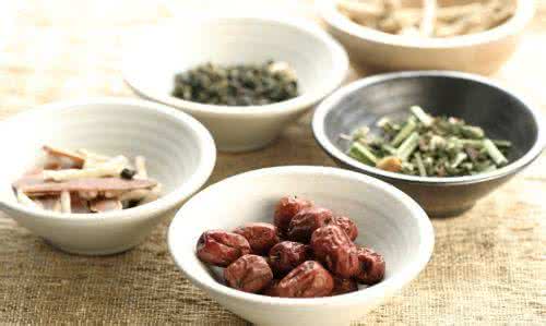 早饭 初冬养生需“三早三晚”：早饭晚吃 晚点起床