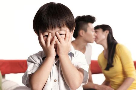 现代夫妻生活性教育 成年人性教育：生活中13种神秘“性福”