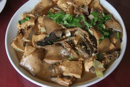 大连做法老板鱼炖豆腐 老板鱼炖豆腐的做法