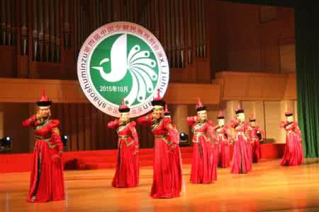 少数民族戏剧卡通图片 中国少数民族戏剧