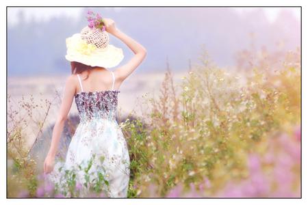 多愁善感的女人更美丽 90、聪慧的女人更美丽芬芳(春暖花开系列)