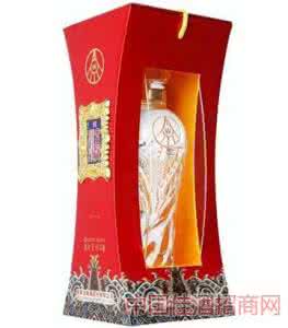 五粮液帝王经典精品酒 五粮液帝王经典精品酒 【精品经典】 文徵明行书《致华氏手札册》