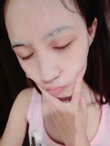 纪梵希蕾丝面膜 面膜也搞蕾丝诱惑 4款新奇面膜你用过没