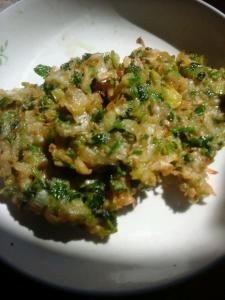 葱花饼的家常做法 香菜葱花饼的做法步骤