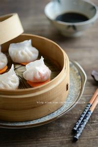 水晶虾饺的做法 【水晶虾饺】---手把手的教您做广式茶餐厅经晶莹剔透的水晶虾饺