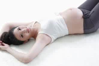 怀孕最早多久会胸涨 怀孕多久胸部会胀痛？
