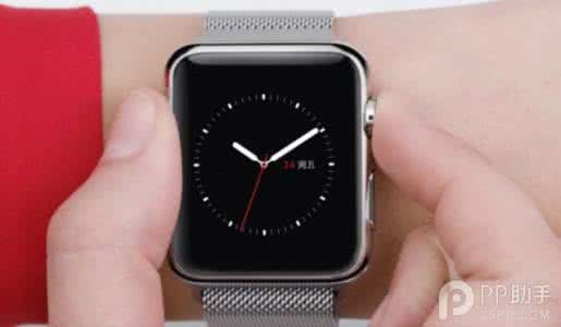 小娜和siri对骂 iPhone和Apple Watch上的siri结果有何不同