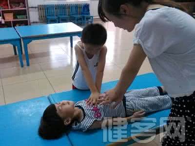 女童溺亡 托管女童厕所溺亡 2岁女童母婴馆游泳溺亡 溺水时无人看管