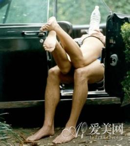 激情性爱,男女“法宝”各不同:男人第一个武器:嘴