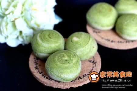 燕麦馅雪媚娘的做法 红枣燕麦馅绿茶酥的做法