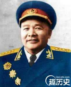 毛主席牺牲的六位亲人 铁汉:为革命牺牲66位亲人的“虎将军”徐海东