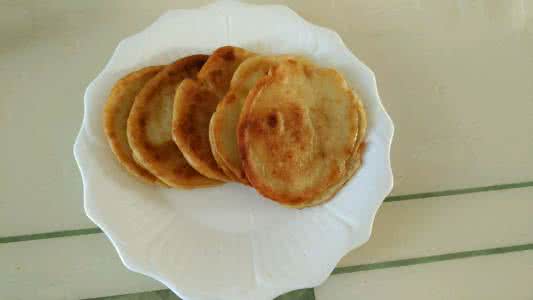 香蕉饼的做法 自制香蕉饼步骤