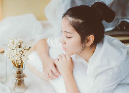 老公睡觉脚频繁抖动 老公频繁出轨不愿离婚怎么办？