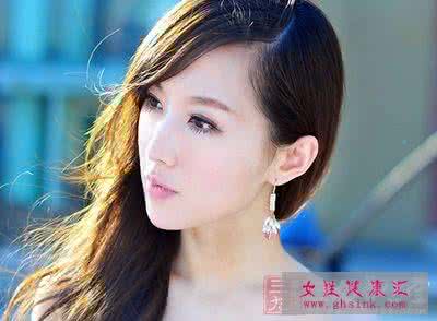 男人事业线 男人竟是这样看待女人“事业线”