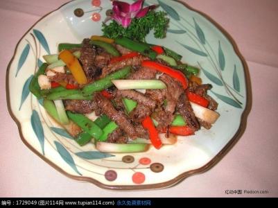 亨饪 【亨饪技巧】怎么炒菜不变黄
