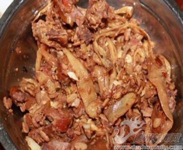 腊鸡的做法大全家常 腊鸡的做法 干辣椒炒腊鸡的做法,干辣椒炒腊鸡怎么做好吃,干辣椒炒腊鸡的家常做法